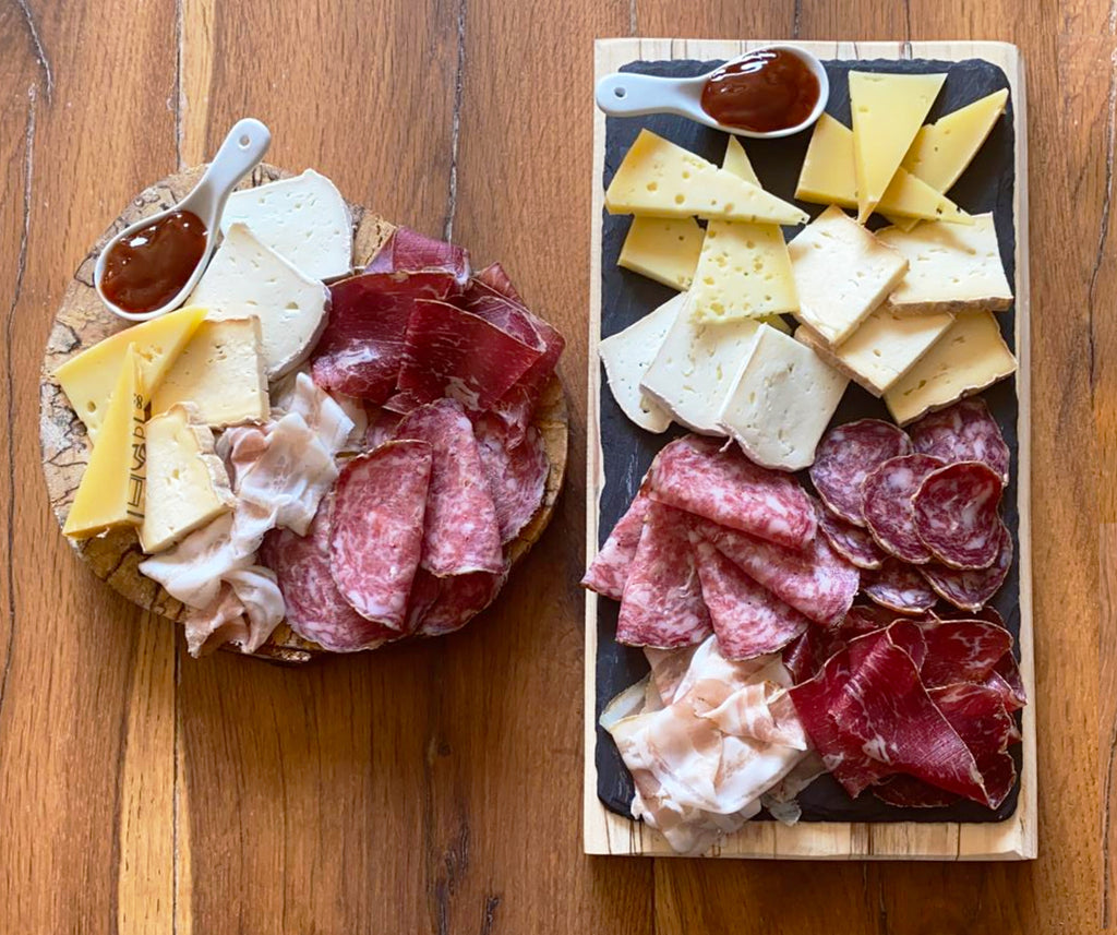 Come creare un tagliere di salumi e formaggi